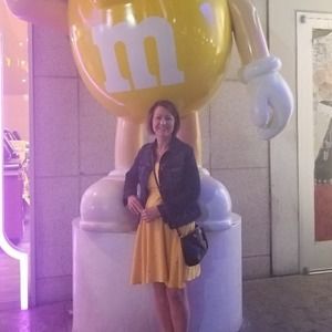 Meet your Posher, Kim